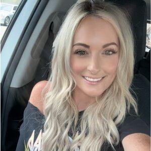 Meet your Posher, Annette